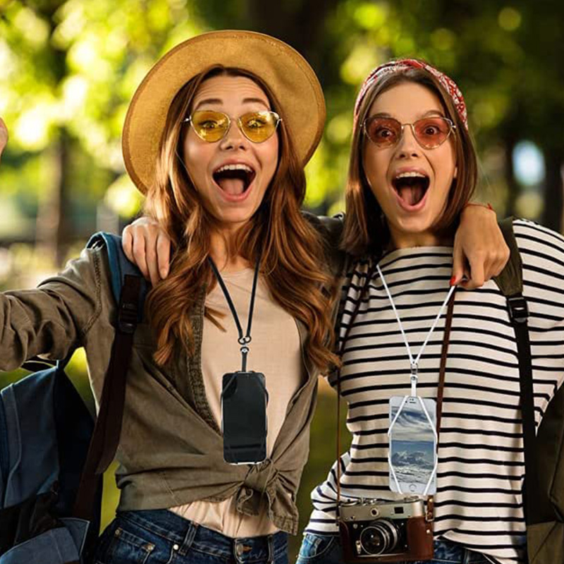 シリコンカードホルダー