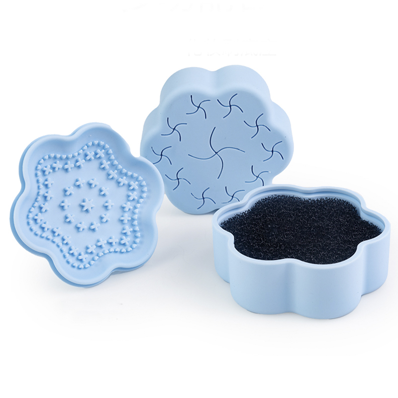 Makeup Brush Cleaner