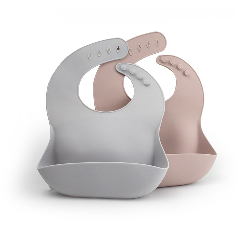 シリコンよだれかけ