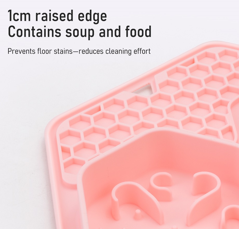 Tapete de silicone para alimentação de cães, que ajuda a diminuir a velocidade com que os cães comem.