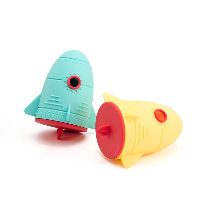 ロケットトリートディスペンサー玩具